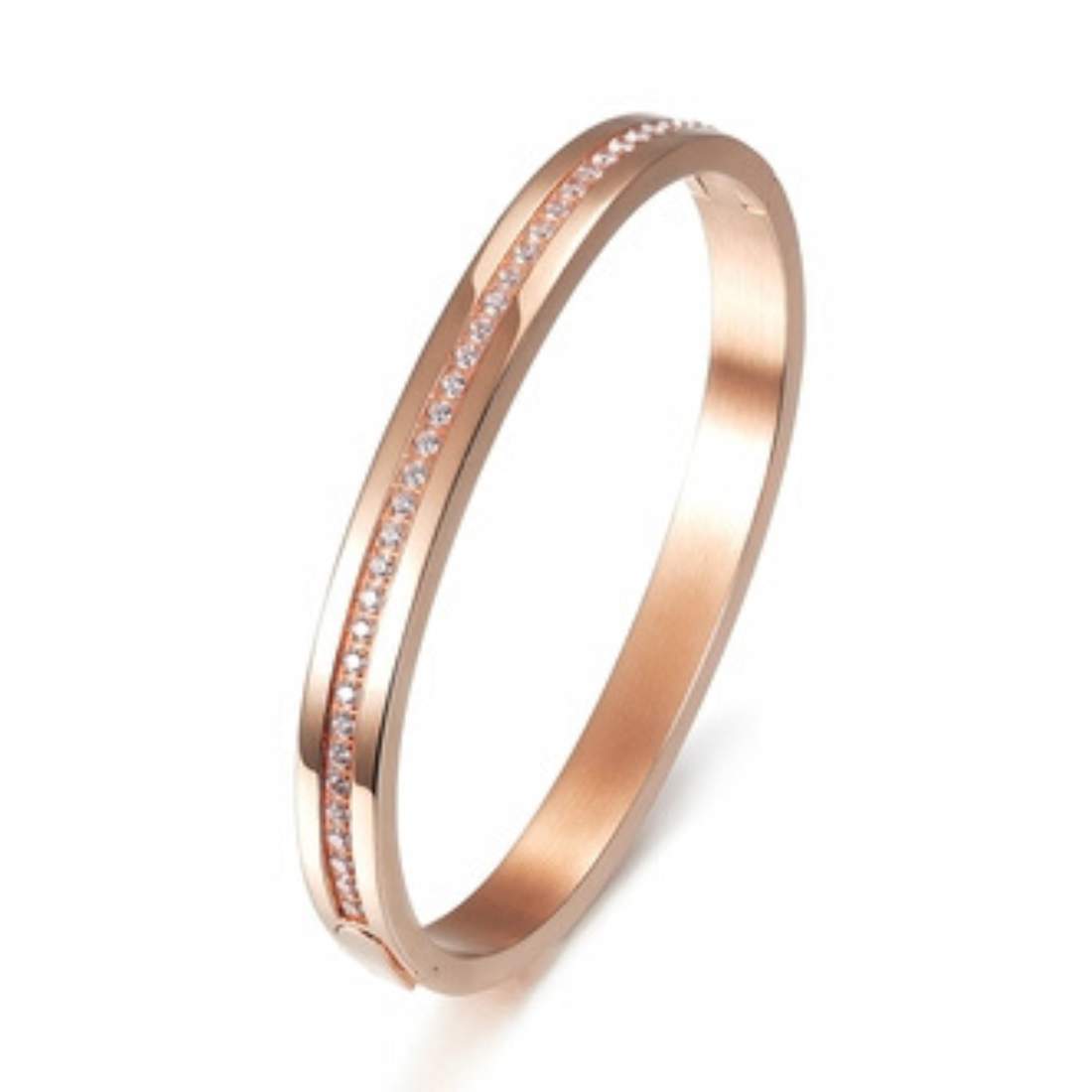 Elegant Pavé Bangle gold